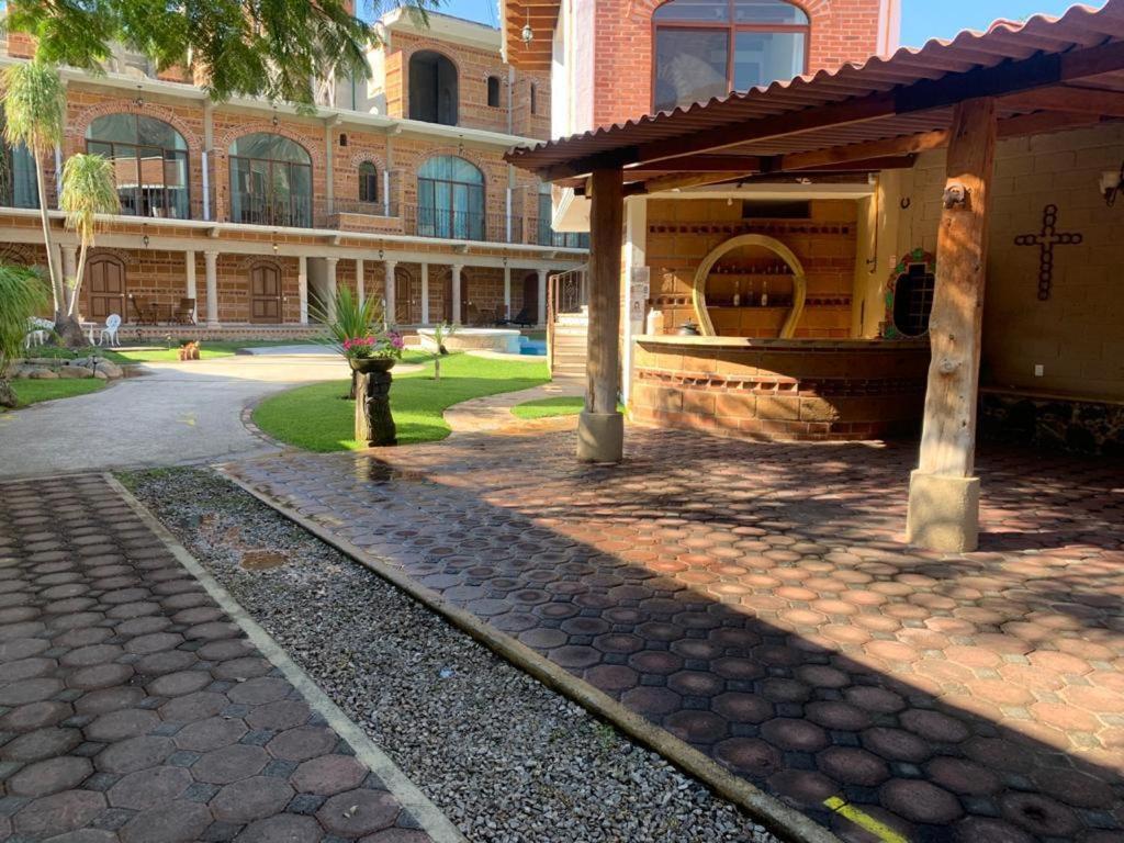 La Buena Suerte Hotel Tepoztlán Kültér fotó