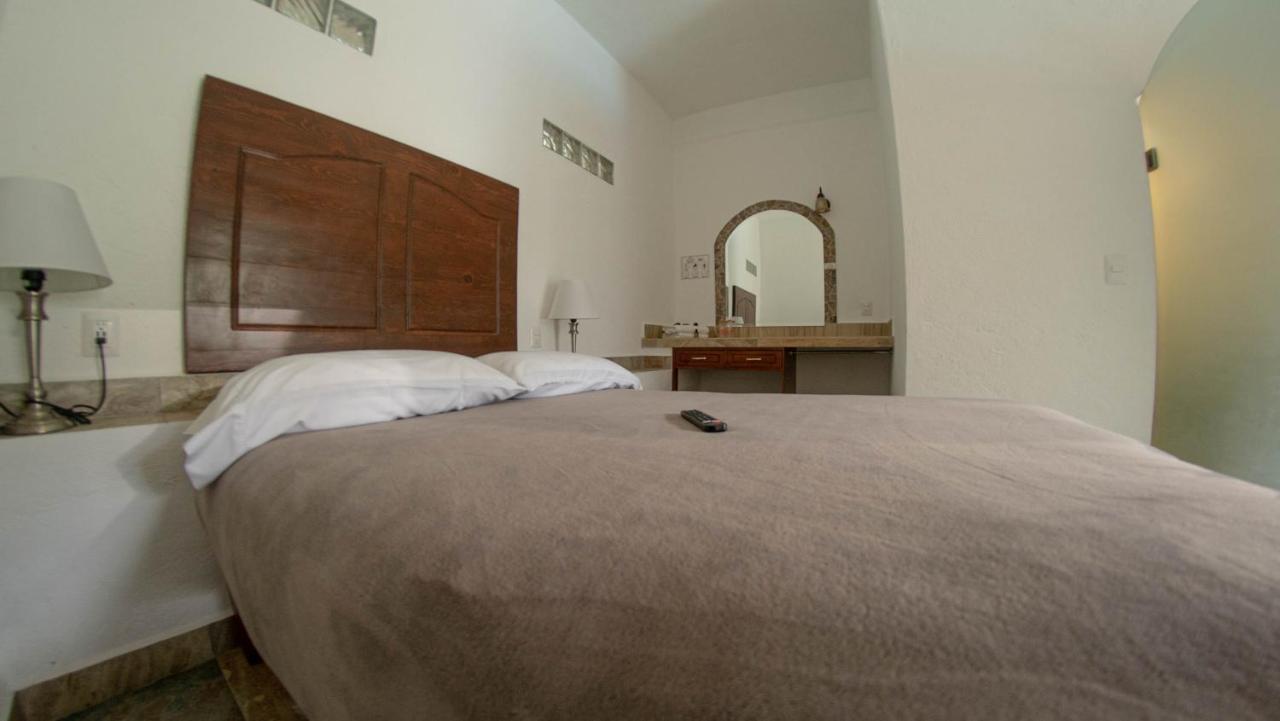 La Buena Suerte Hotel Tepoztlán Kültér fotó
