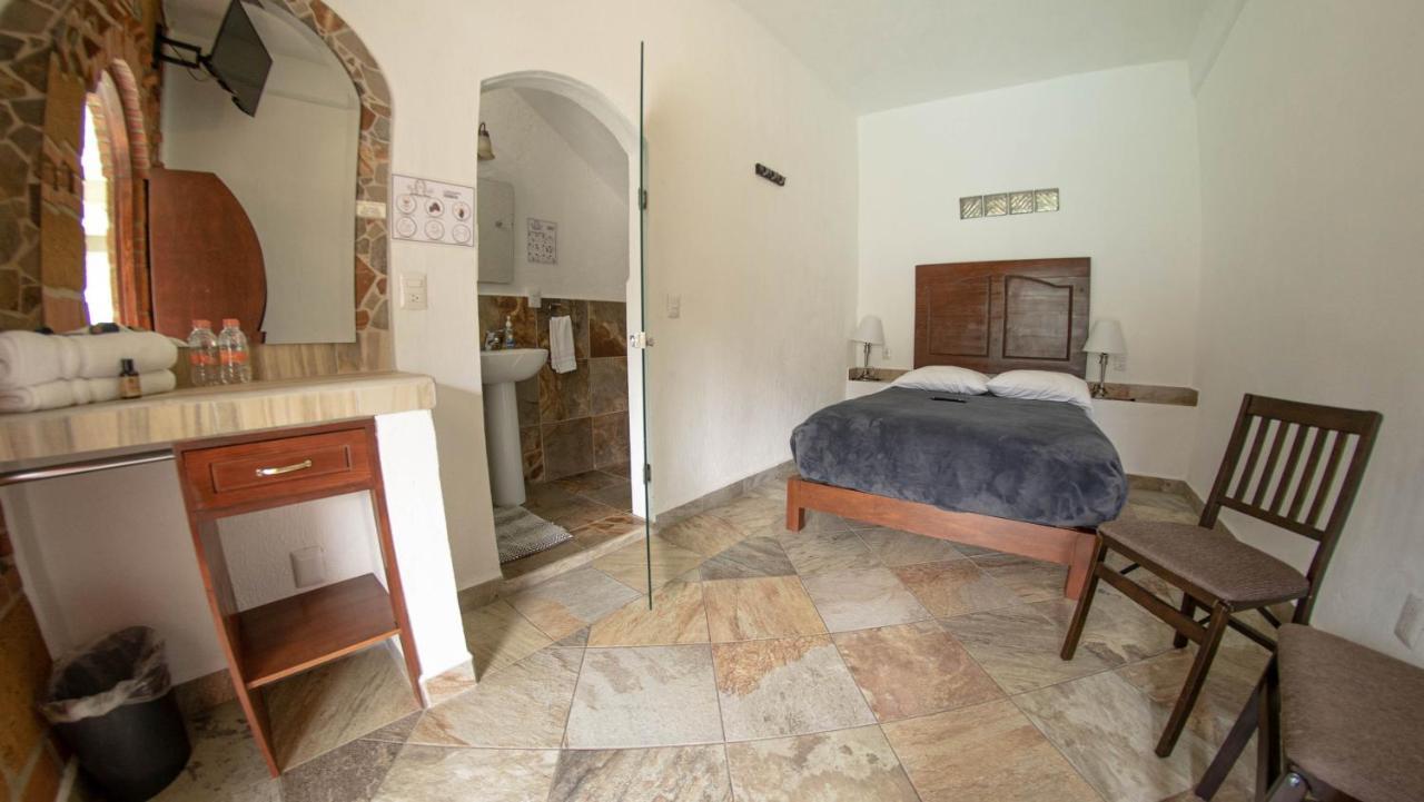 La Buena Suerte Hotel Tepoztlán Kültér fotó